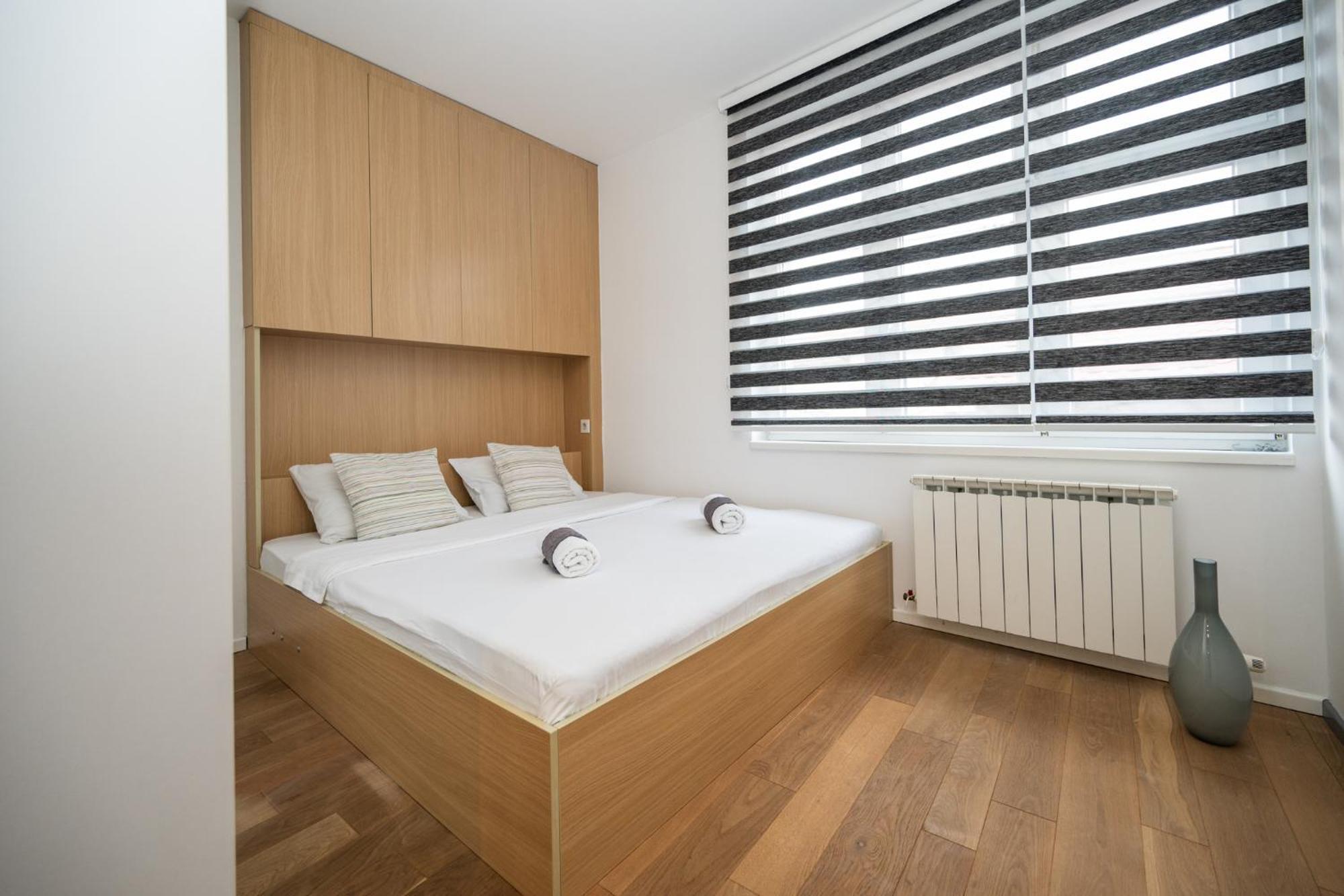 Design 1Bdr Apartment With City View Сараєво Екстер'єр фото