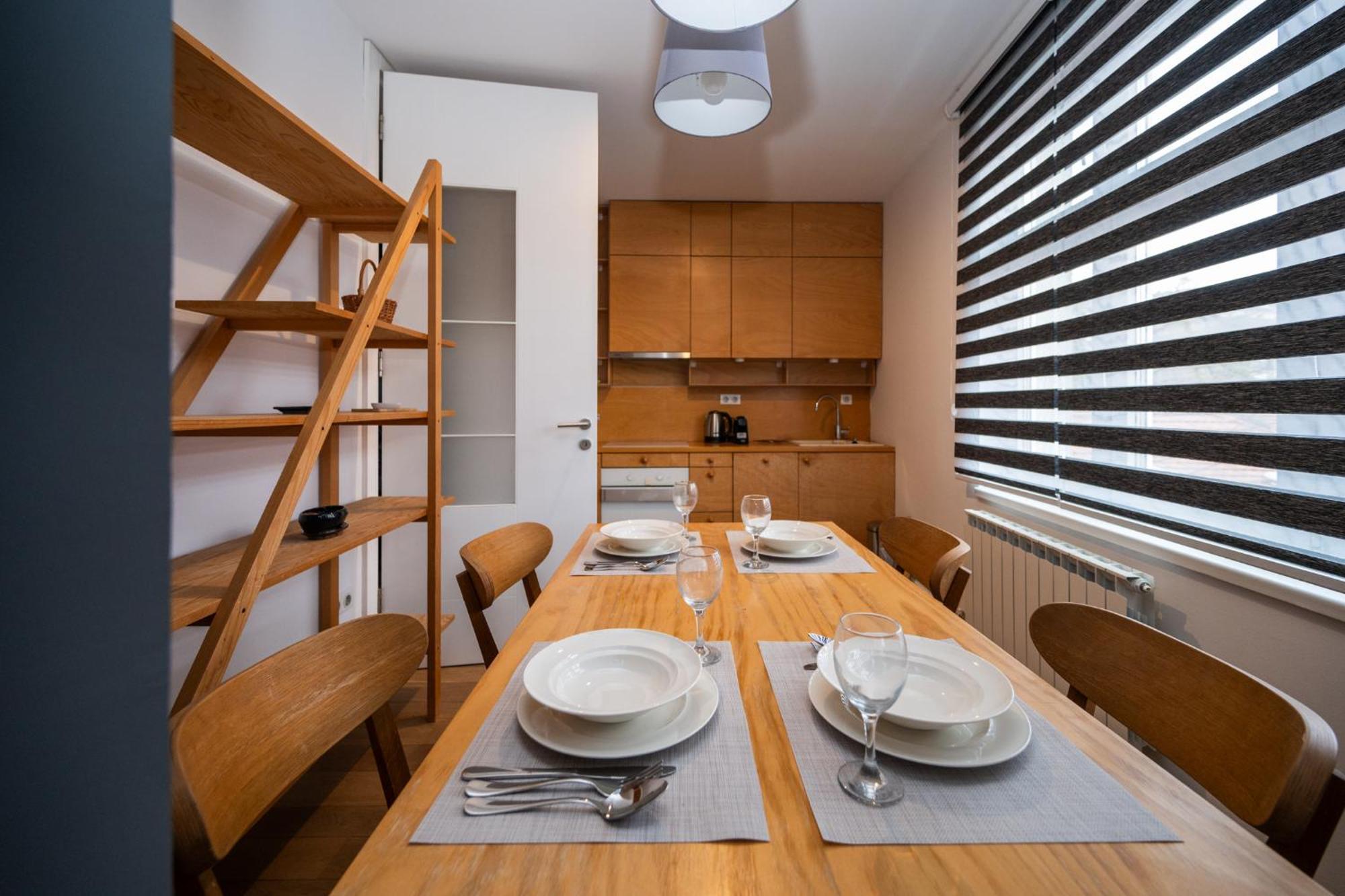 Design 1Bdr Apartment With City View Сараєво Екстер'єр фото